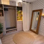 Apartment Frida's House Bievres