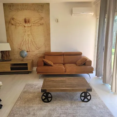 Διαμέρισμα Frida's House