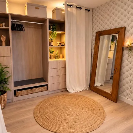Apartment Frida's House Bievres